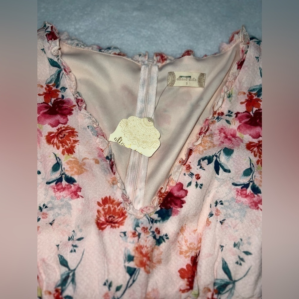 New ✨ Alter'd State Floral Ruffle Romper - Picture 9 of 10